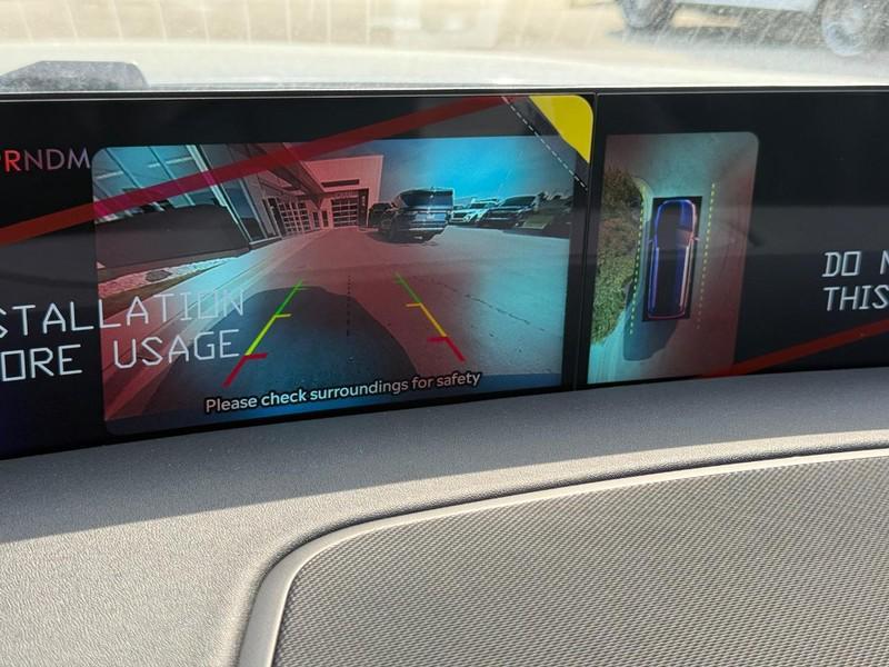 new 2025 Lincoln Navigator car, priced at $102,653