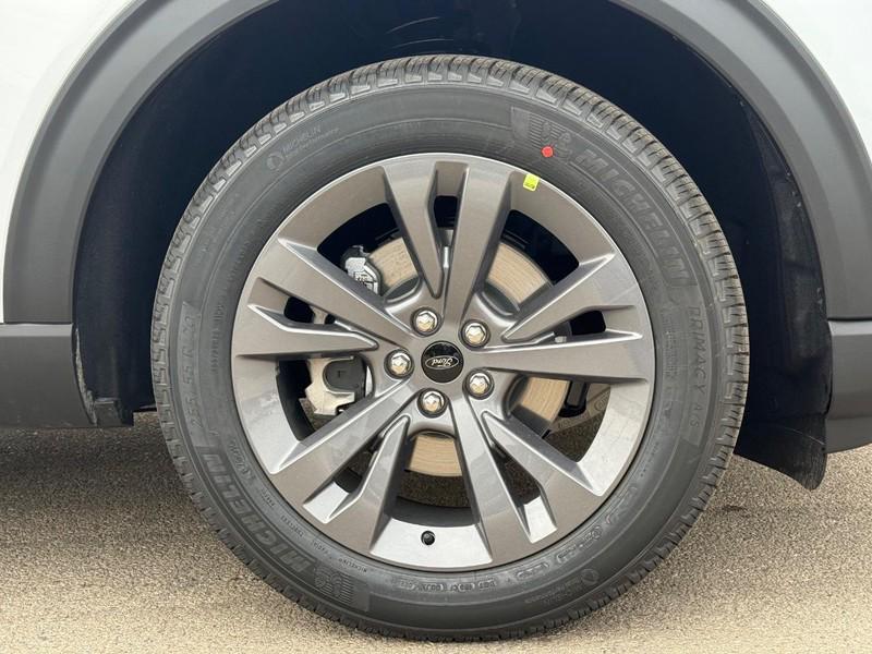 new 2026 Ford Explorer car, priced at $48,174