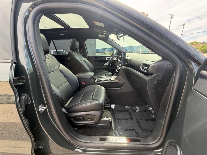 used 2024 Ford Explorer car, priced at $46,995