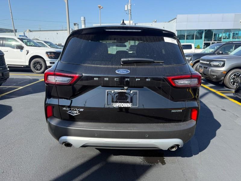 new 2025 Ford Escape car, priced at $33,723