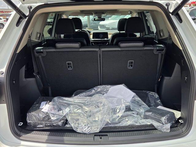 new 2026 Volkswagen Atlas car, priced at $43,872