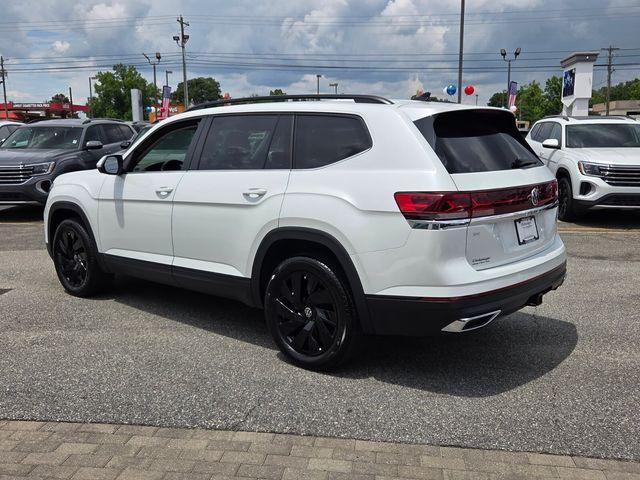 new 2026 Volkswagen Atlas car, priced at $43,872