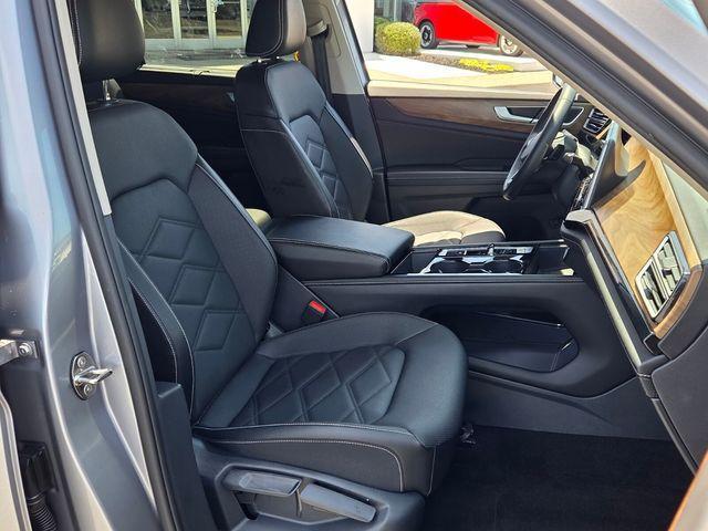 used 2024 Volkswagen Atlas car, priced at $28,977