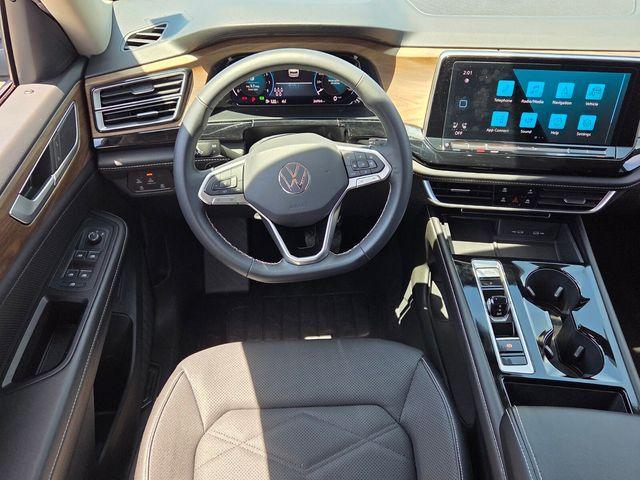 used 2024 Volkswagen Atlas car, priced at $28,977