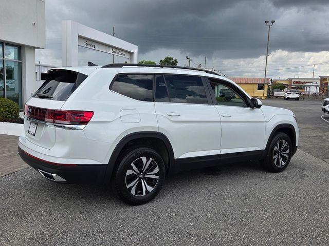 new 2026 Volkswagen Atlas car, priced at $37,384