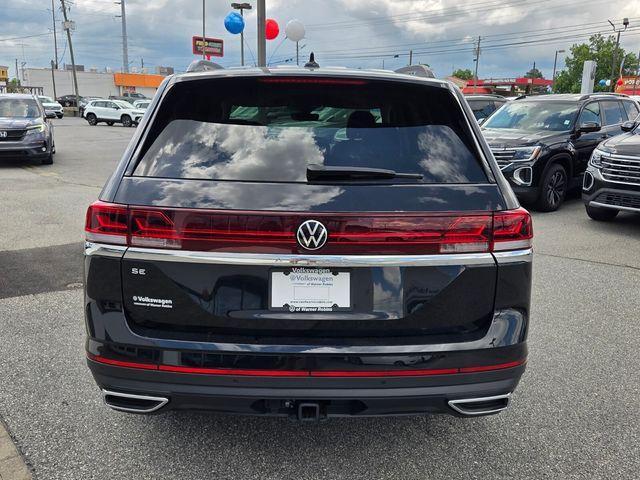 new 2026 Volkswagen Atlas car, priced at $42,953