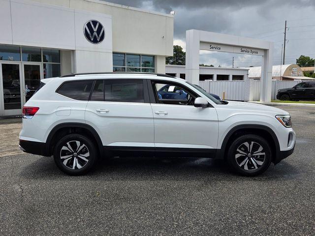 new 2026 Volkswagen Atlas car, priced at $37,384
