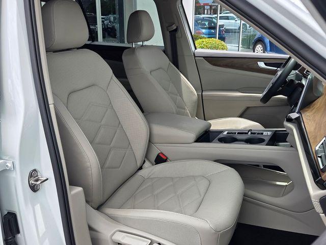 new 2026 Volkswagen Atlas car, priced at $37,384