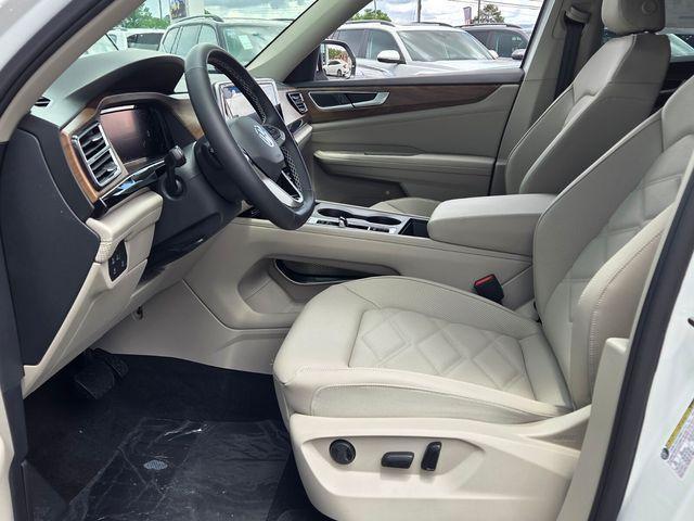 new 2026 Volkswagen Atlas car, priced at $37,384