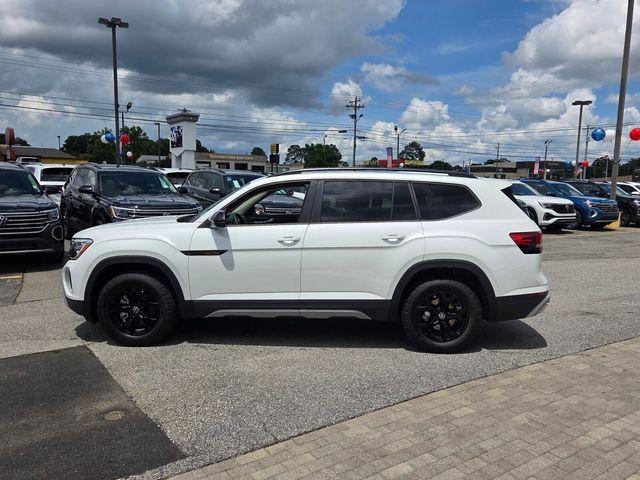 new 2026 Volkswagen Atlas car, priced at $45,573