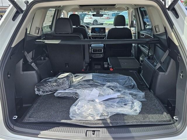 new 2026 Volkswagen Atlas car, priced at $44,039