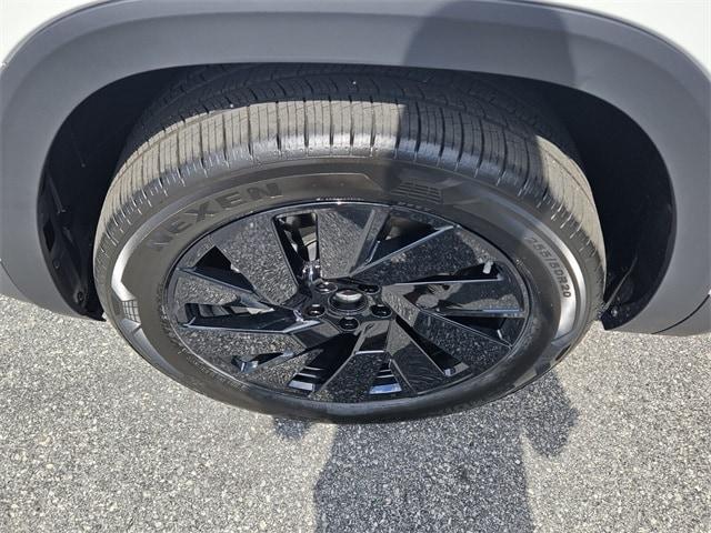 new 2026 Volkswagen Atlas car, priced at $44,039