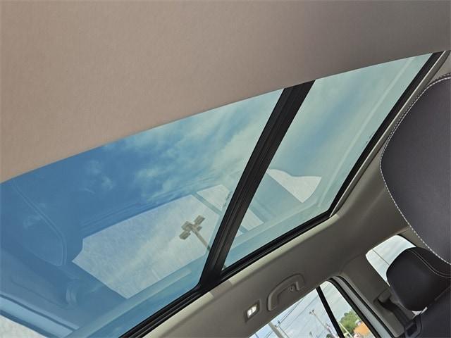 new 2026 Volkswagen Atlas car, priced at $44,039