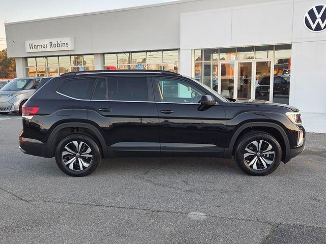 new 2026 Volkswagen Atlas car, priced at $38,761