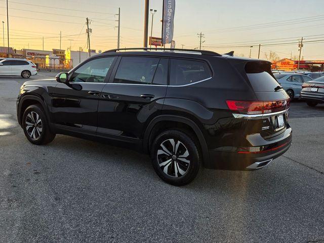 new 2026 Volkswagen Atlas car, priced at $38,761