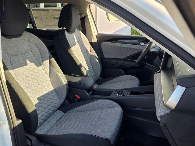 new 2026 Volkswagen Tiguan car, priced at $31,441