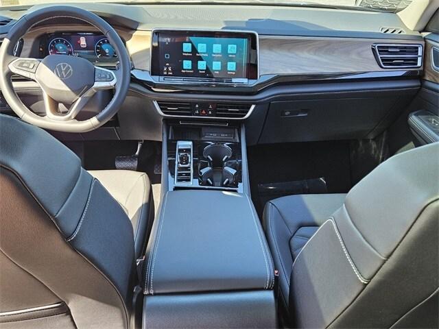new 2026 Volkswagen Atlas car, priced at $42,943