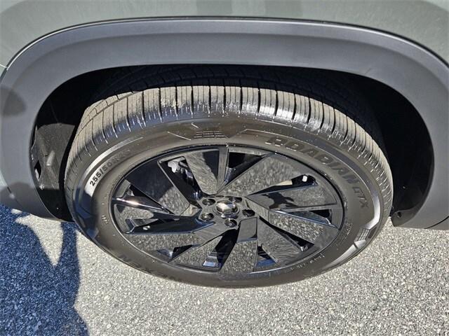 new 2026 Volkswagen Atlas car, priced at $42,943