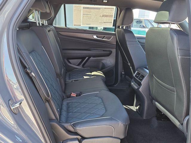 new 2026 Volkswagen Atlas Cross Sport car, priced at $51,262