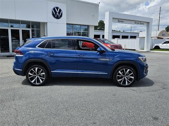 new 2025 Volkswagen Atlas Cross Sport car, priced at $49,661