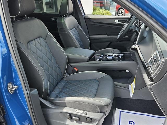 new 2025 Volkswagen Atlas Cross Sport car, priced at $49,661