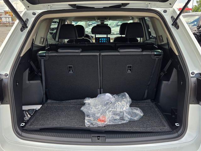 new 2026 Volkswagen Atlas car, priced at $37,384