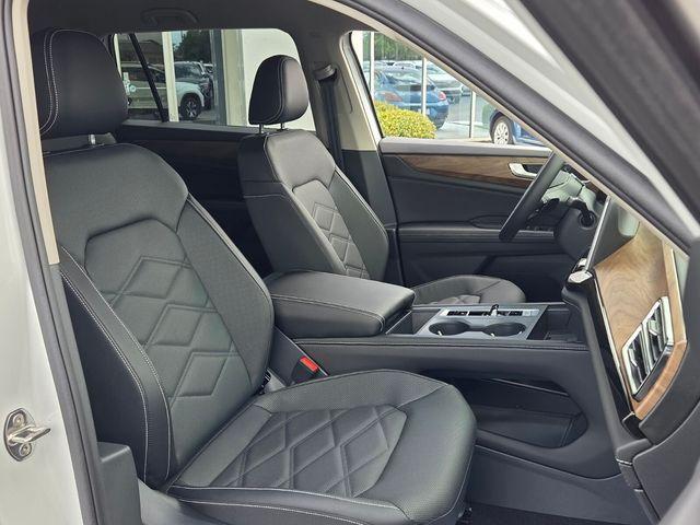 new 2026 Volkswagen Atlas car, priced at $37,384