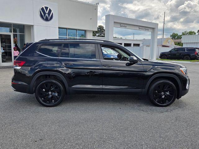 new 2026 Volkswagen Atlas car, priced at $42,722