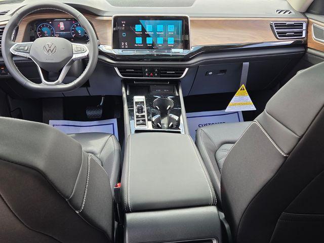 new 2026 Volkswagen Atlas car, priced at $42,722
