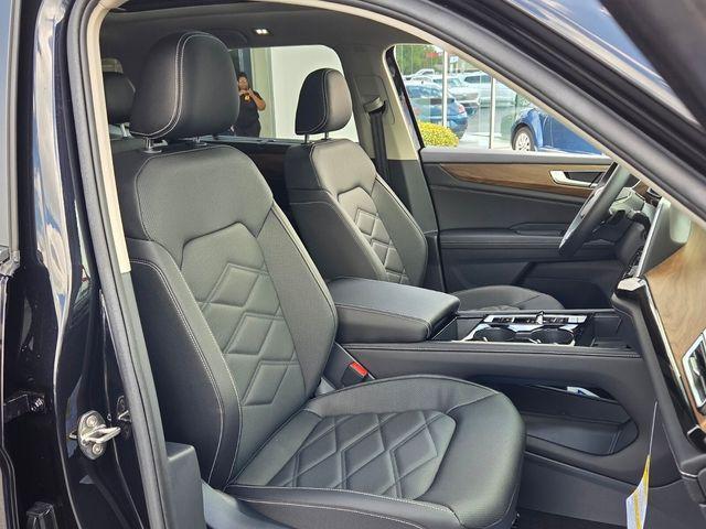 new 2026 Volkswagen Atlas car, priced at $42,722