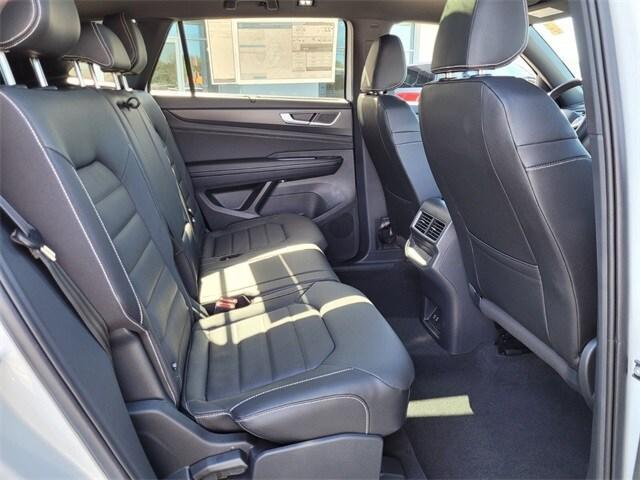 new 2026 Volkswagen Atlas Cross Sport car, priced at $48,941