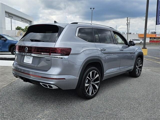 new 2026 Volkswagen Atlas car, priced at $52,998