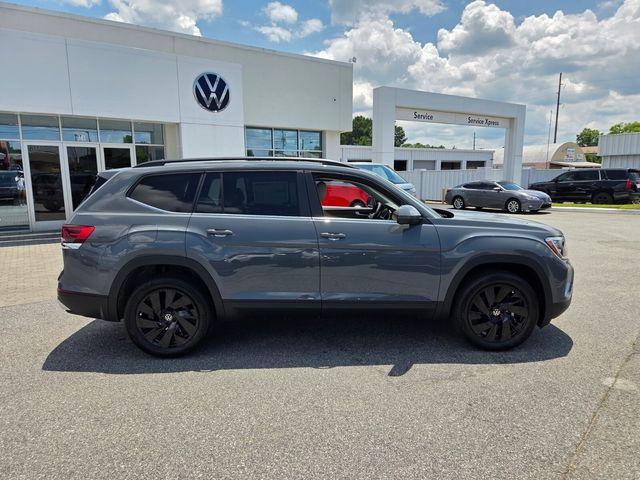 new 2026 Volkswagen Atlas car, priced at $43,679