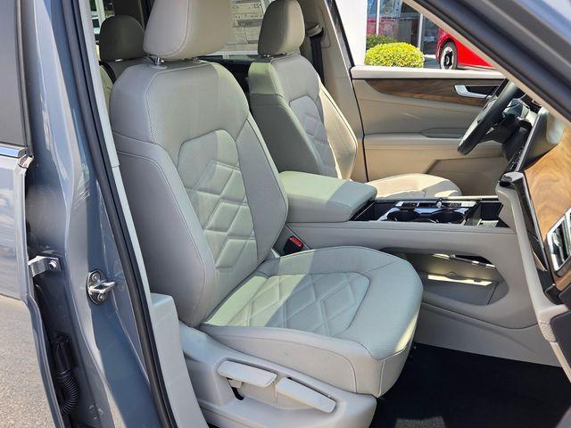 new 2026 Volkswagen Atlas car, priced at $43,679