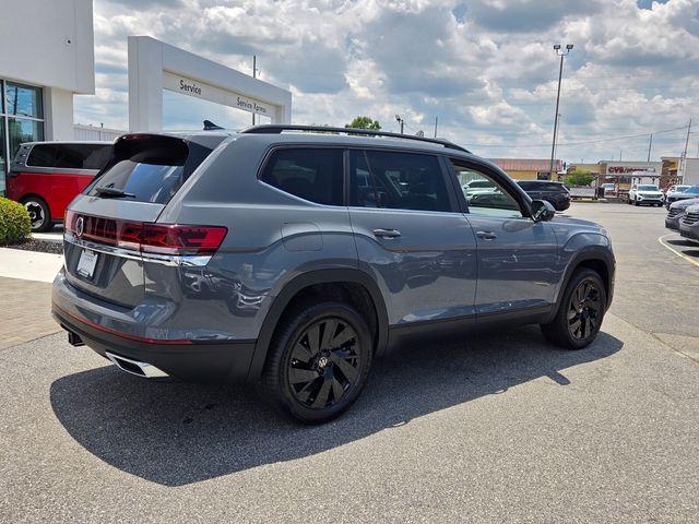 new 2026 Volkswagen Atlas car, priced at $43,679