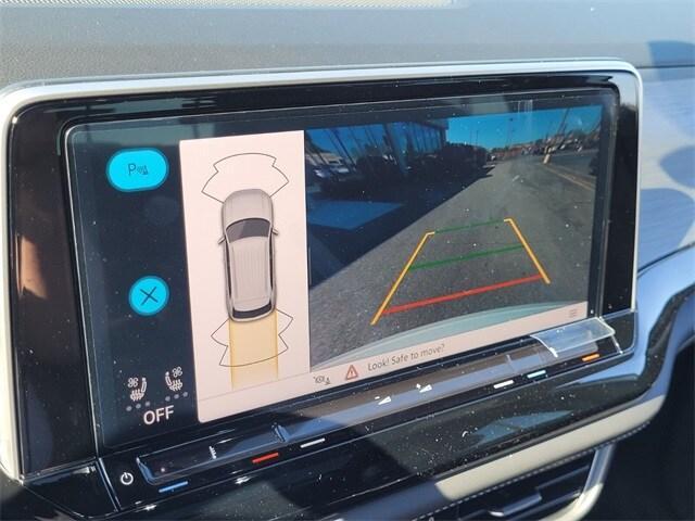 new 2026 Volkswagen Atlas Cross Sport car, priced at $44,106