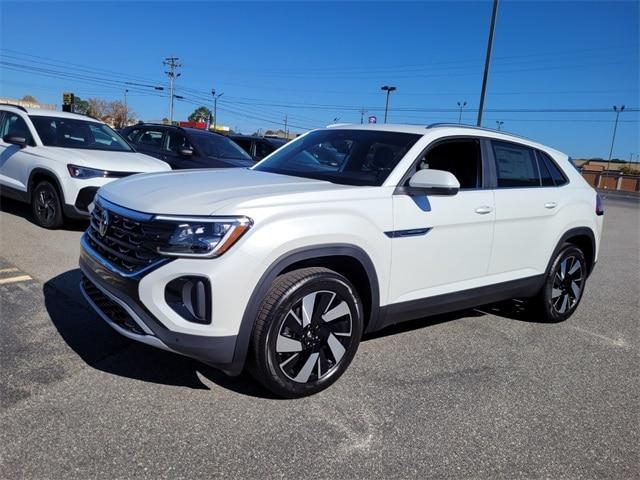 new 2026 Volkswagen Atlas Cross Sport car, priced at $44,106