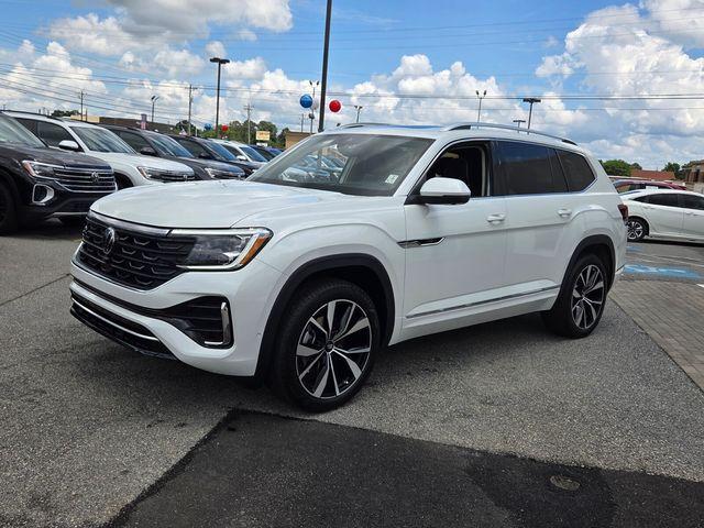 new 2026 Volkswagen Atlas car, priced at $52,006