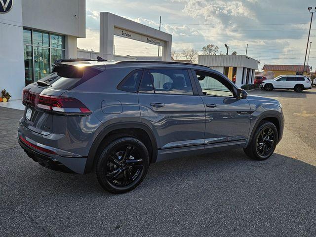 new 2026 Volkswagen Atlas Cross Sport car, priced at $48,303