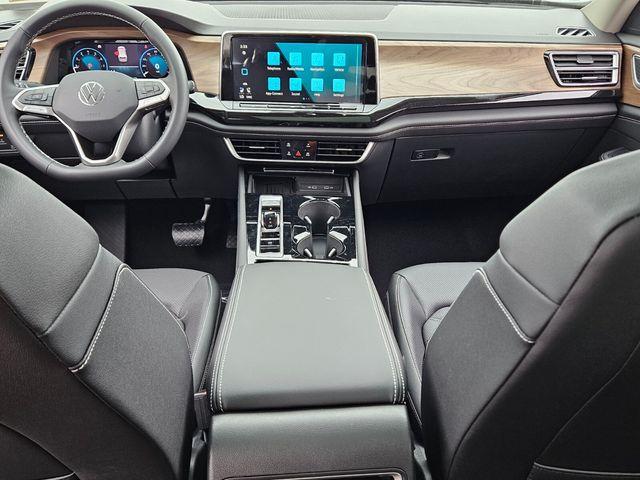 new 2026 Volkswagen Atlas car, priced at $42,302