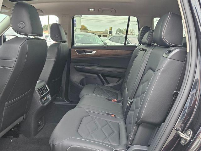 new 2026 Volkswagen Atlas car, priced at $42,302