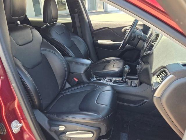 used 2019 Jeep Cherokee car, priced at $15,277