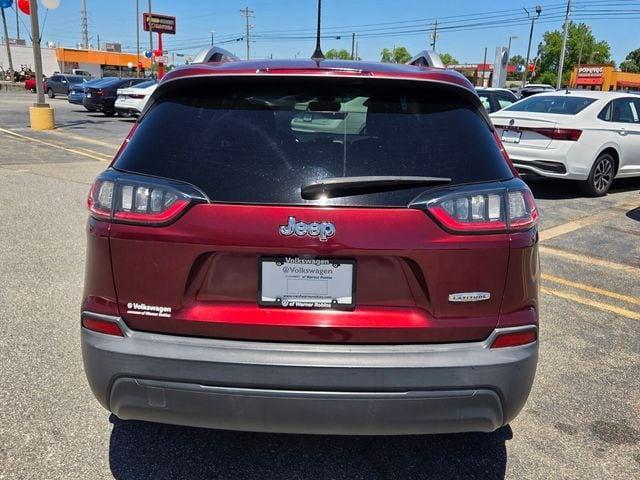 used 2019 Jeep Cherokee car, priced at $15,277