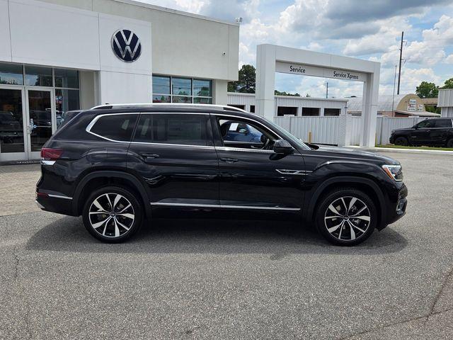 new 2026 Volkswagen Atlas car, priced at $51,782