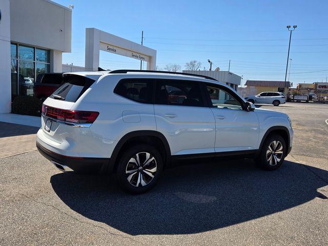 new 2026 Volkswagen Atlas car, priced at $37,384