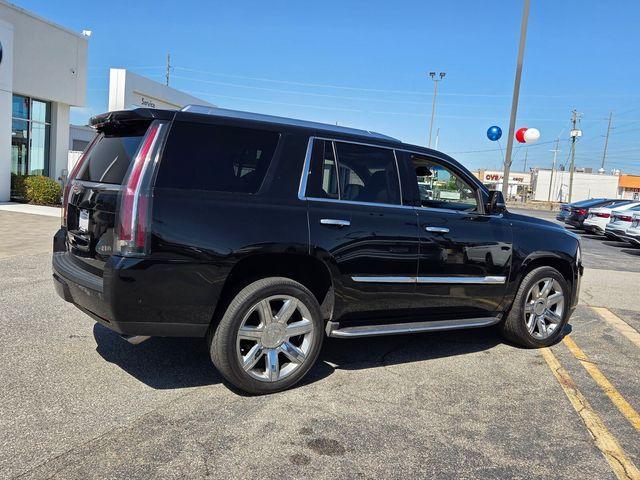 used 2020 Cadillac Escalade car, priced at $35,275