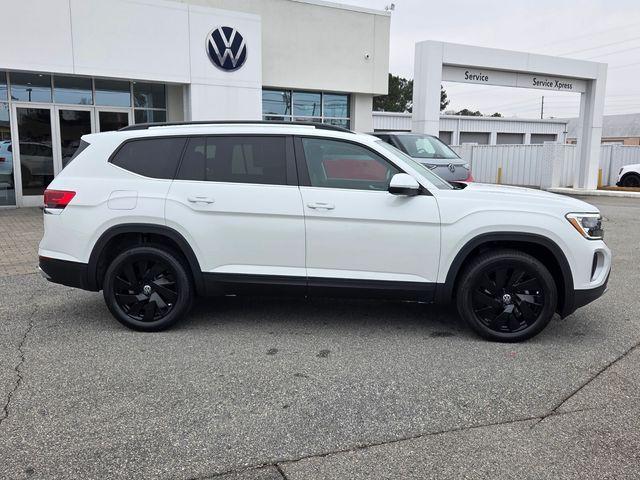 new 2026 Volkswagen Atlas car, priced at $43,554