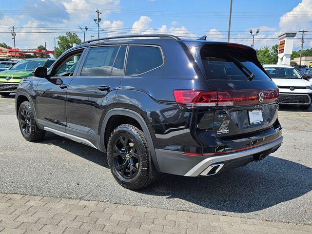 new 2026 Volkswagen Atlas car, priced at $45,349