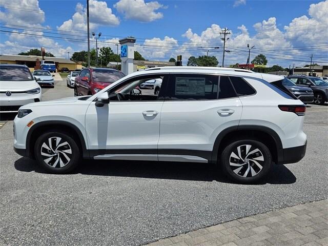 new 2025 Volkswagen Tiguan car, priced at $26,511