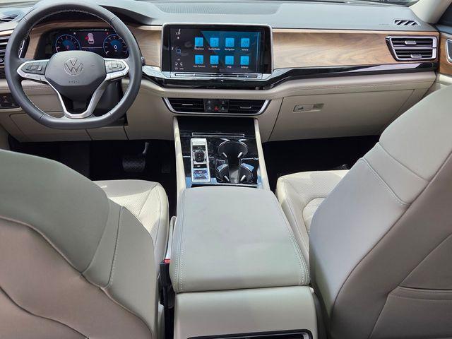 new 2026 Volkswagen Atlas car, priced at $42,582